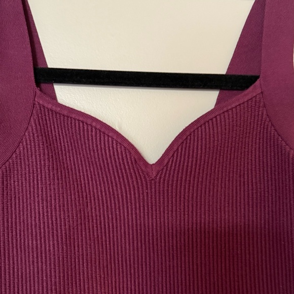 A&F Ribbed Tank Top - Picture 2 of 4